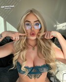 Анкета проститутки Милана - метро Ломоносовский, возраст - 25